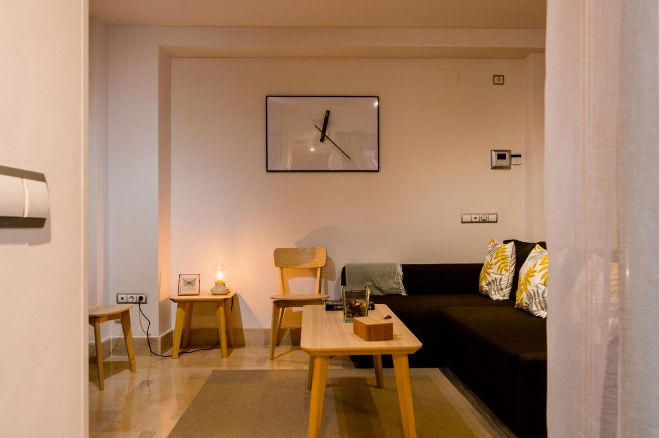 Azofaifo Donkey Apartment Sevilla Bagian luar foto