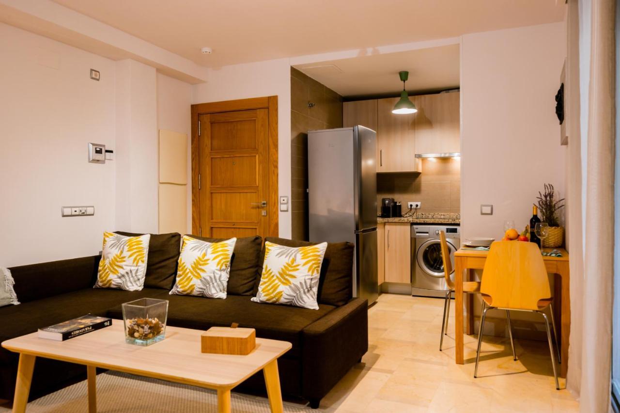 Azofaifo Donkey Apartment Sevilla Bagian luar foto