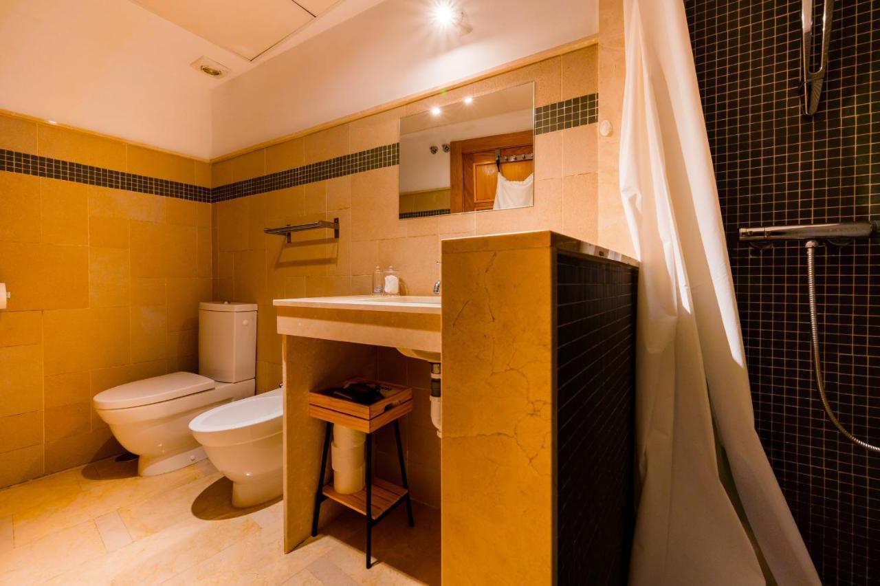 Azofaifo Donkey Apartment Sevilla Bagian luar foto