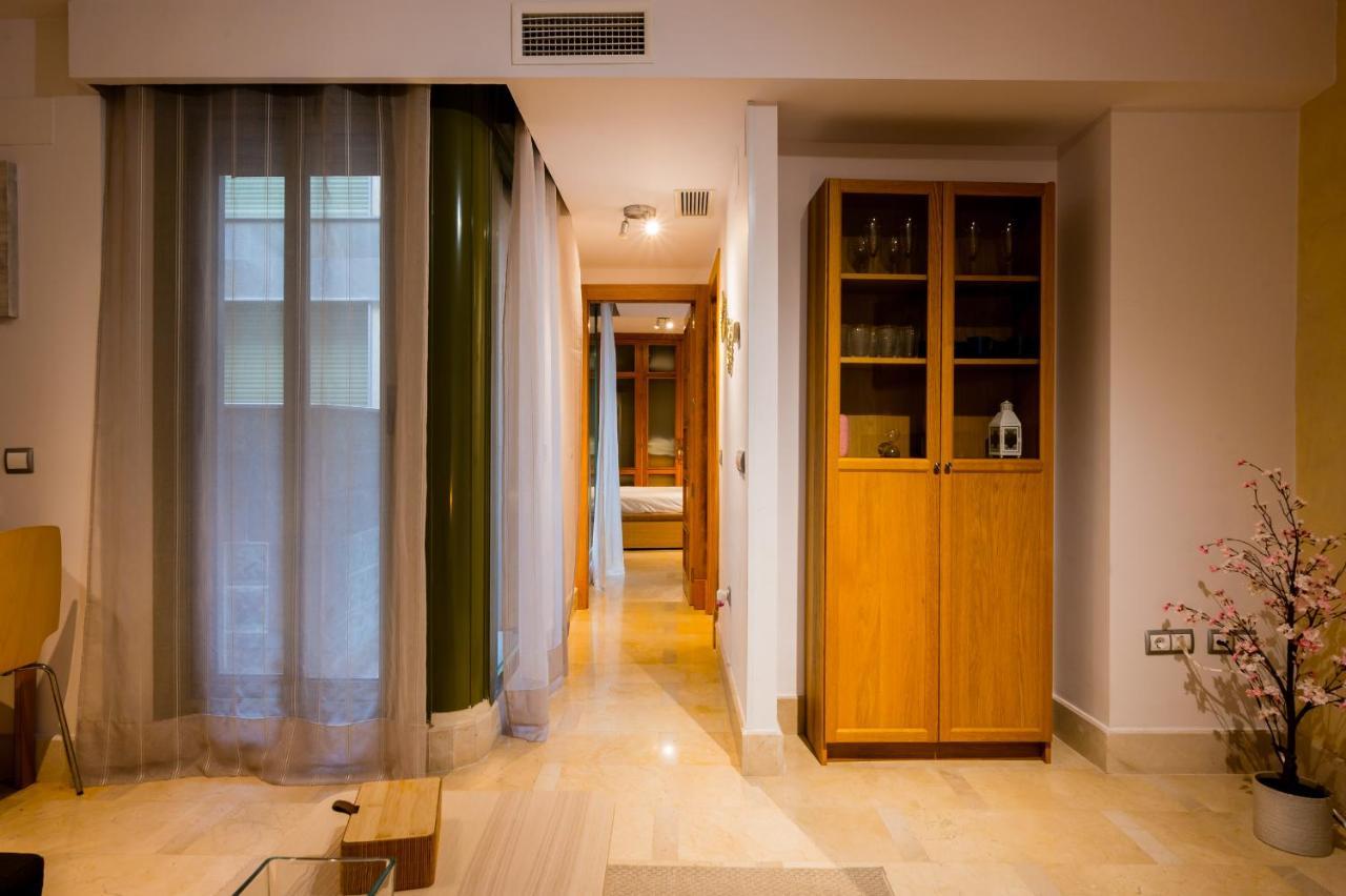 Azofaifo Donkey Apartment Sevilla Bagian luar foto